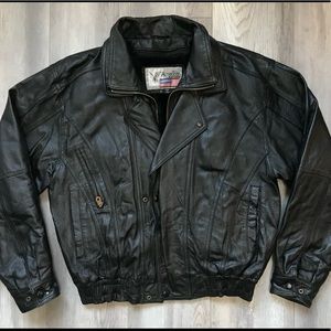 American Men’s Leather Faux Fur-Lined Jacket Small